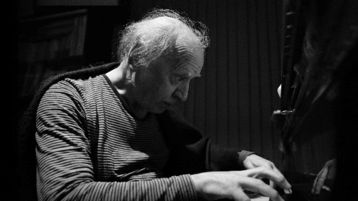 В. Сильвестров