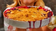 Вкусный Ягодный Пирог Английский десерт Крамбл