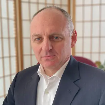 Автор "Юджин Фішел" Юджин Фішел