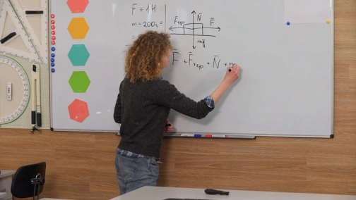 16.04, 9 клас. Фізика