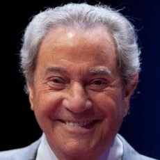 Arturo Fernández