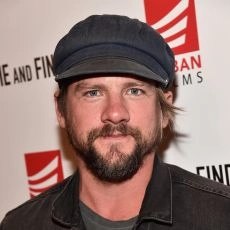 Zachary Knighton