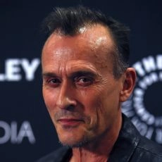 Robert Knepper