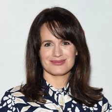 Elizabeth Reaser