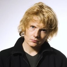 Julian Rhind-Tutt