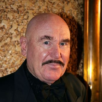 Roger Ward