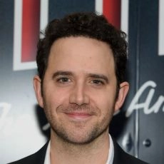 Santino Fontana