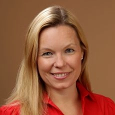Pamela Tola