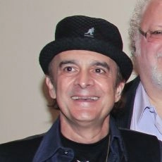 Barry Dennen