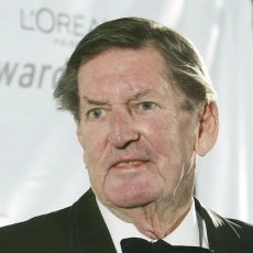 Ray Barrett