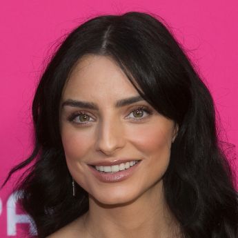 Aislinn Derbez