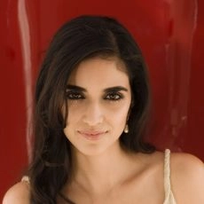 Liraz Charhi
