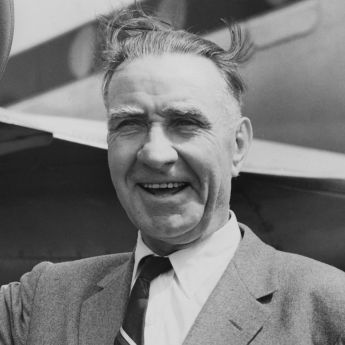 Frank Lloyd
