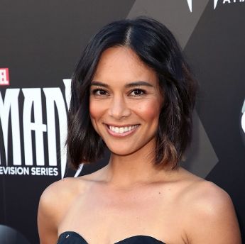 Соня Балморес